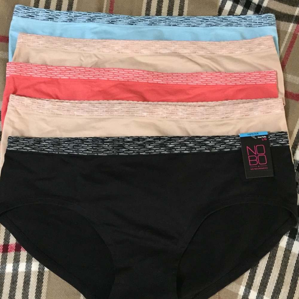 SOLD!!! 5 Hipster Seamless Panties L (fit like M)